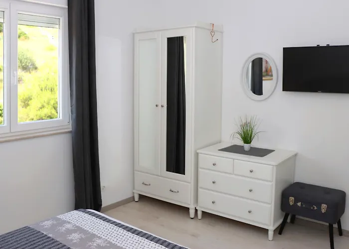 Elza Apartmán Trogir