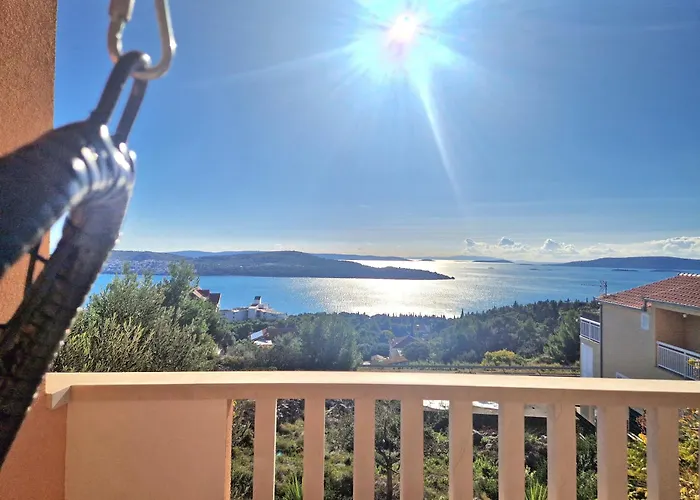 Elza Trogir