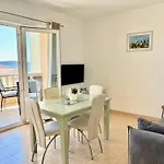 Elza Apartment *