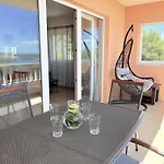 Elza Apartment *