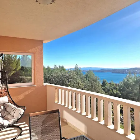 Apartman Elza Trogir