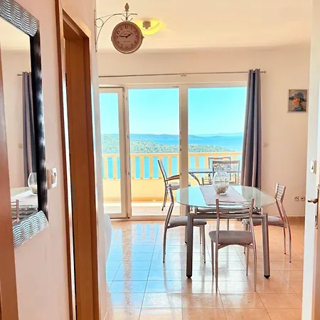 Apartment Elza *