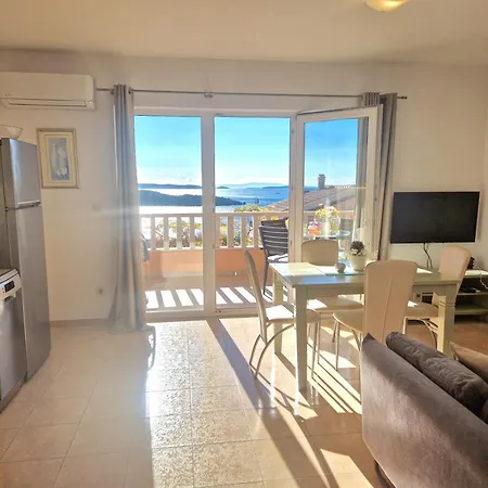Elza Apartamento Trogir